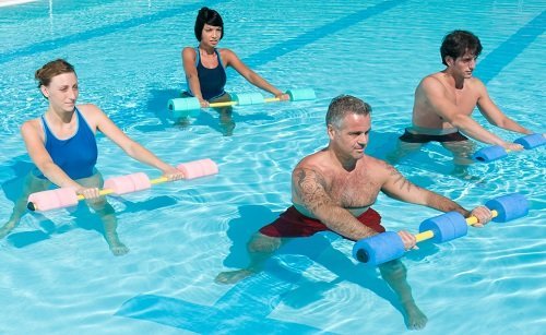 L'Aquagym: du sport avec un corps allégé