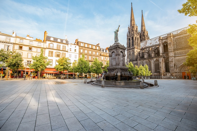 Clermont-Ferrand à proximité de Royat