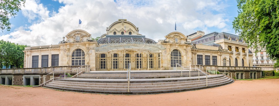 Vichy des bâtiments art déco