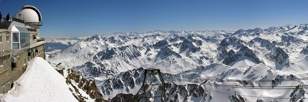 Vue depuis le pic du Midi de Bigorre