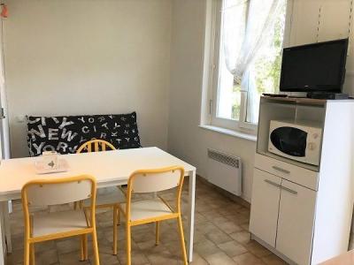 Photo Appartement en rez de jardin à 20 mètres des Thermes St ROCH à la ... Photo Appartement en rez de jardin à 20 mètres des Thermes St ROCH à la ROCHE-POSAY