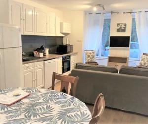 Photo T3 au rdc - récemment rénové de 70m² - 2 chambres - 2 min à pied des thermes de Luchon