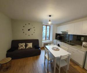 Photo Appartement T2 à Plombières les Bains au 1er étage tout confort 32 m²