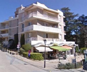 Photo T2 Calme et Fonctionnel à 300 mètres des thermes de Gréoux les Bains