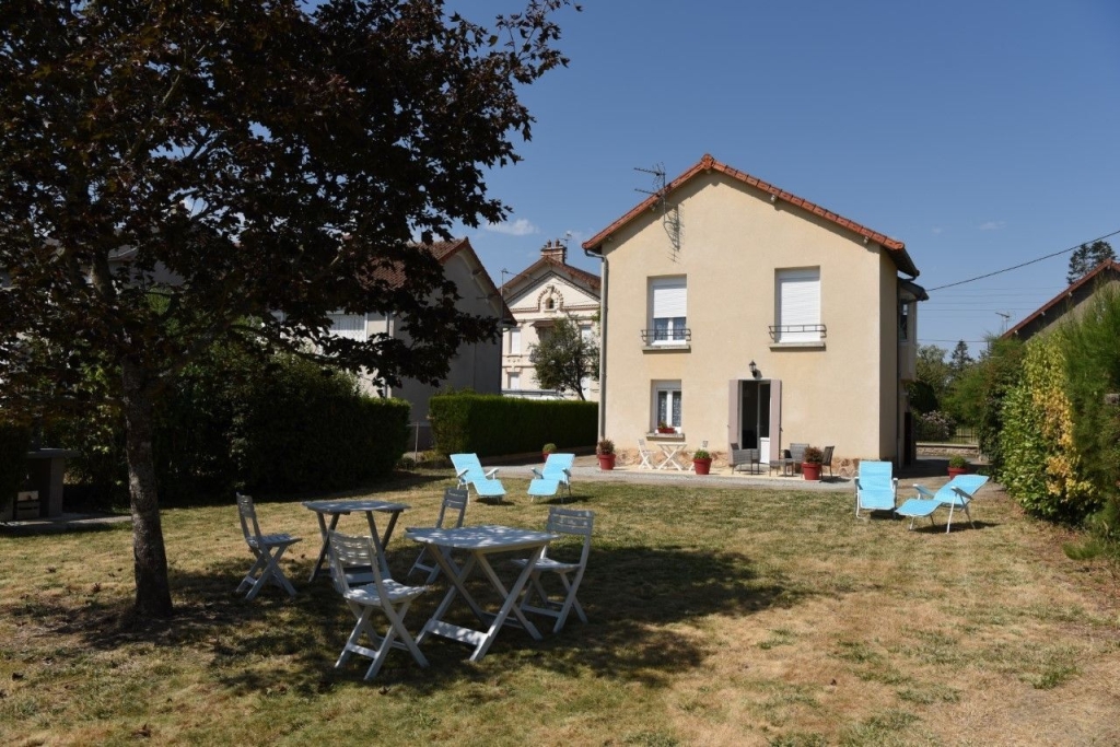 Evaux-les-Bains - location curiste LC-2335 n°1