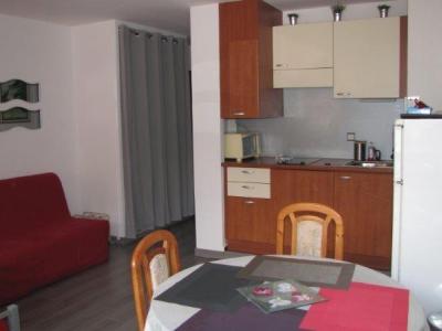 Photo Studio à Aix-les-Bains avec balcon à 700 mètres des thermes avec 2 lits simples