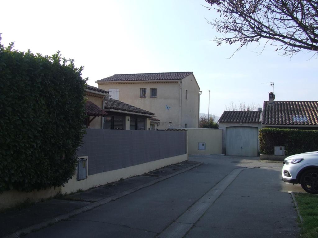 Gréoux-les-Bains - location curiste LC-2703 n°1