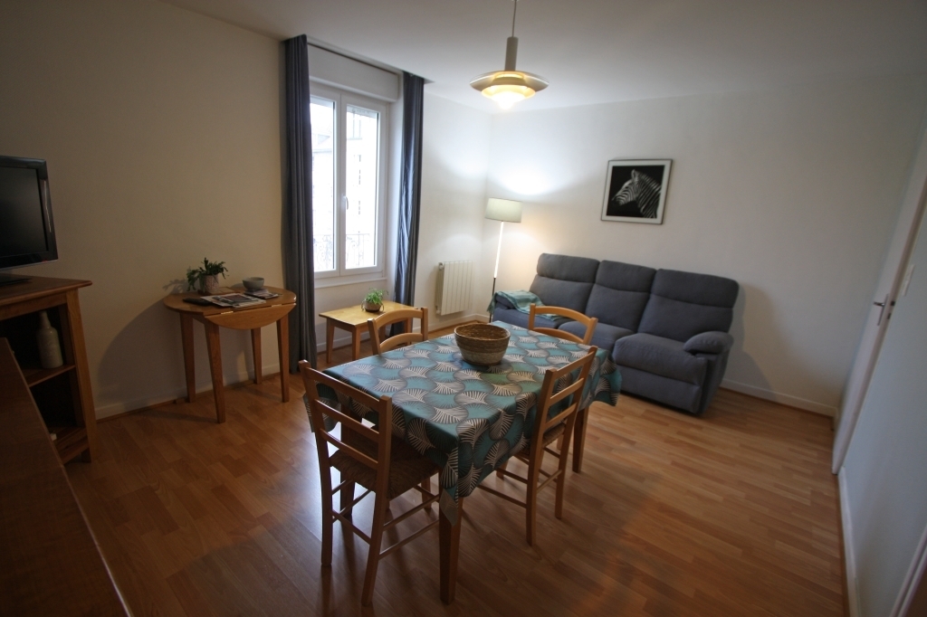 Vittel - location curiste LC-2749 n°1