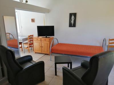 Photo Grand studio avec terrasse, à Bains-les-Bains - N°7 -