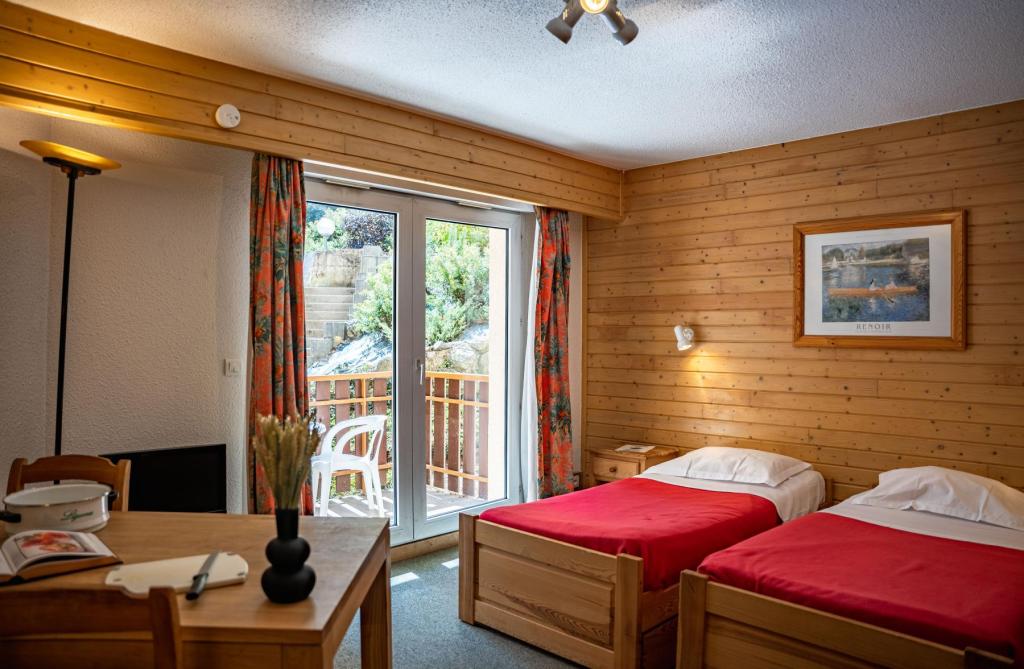 Brides-les-Bains - location curiste LC-2960 n°2