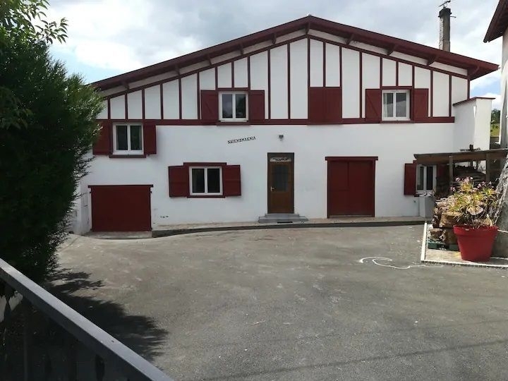 Cambo-les-Bains - location curiste LC-3038 n°3
