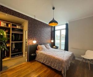 Photo Bel appartement avec 2 chambres proche des thermes de Vichy dans un ancien hôtel 