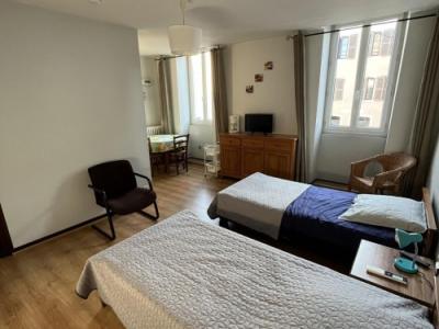 Photo STUDIO POUR 2 PERSONNES DE 25M² DANS LE CENTRE VILLE de DAX AVEC 2 LITS SIMPLES - 1 -