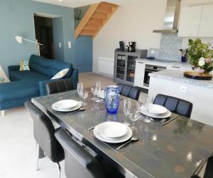 Photo Gite avec 2 chambres et terrasse pour les curistes de Jonzac - azur -