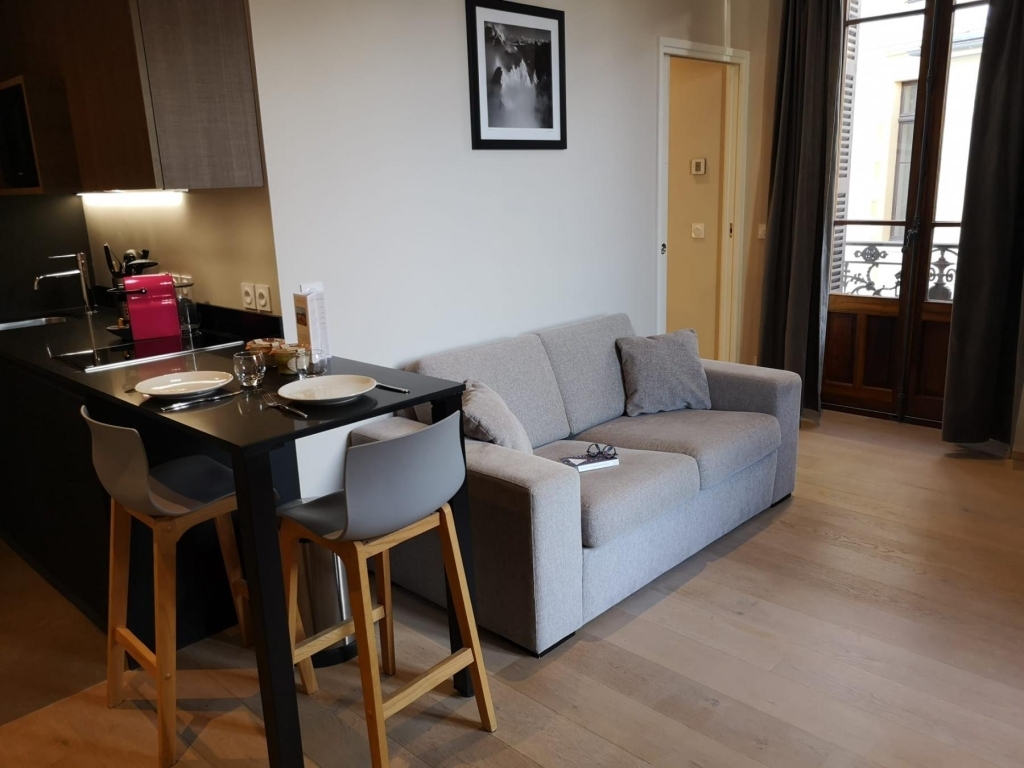 Aix-les-Bains - location curiste LC-3398 n°1