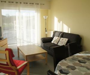 Photo Appartement avec 2 chambres sur le port de Rochefort avec parking - A10