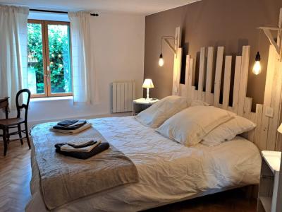 Photo Gîte 2 chambres avec jardin à 200 mètres des Thermes de Vôge les Bains / Bains les Bains