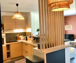 Photo Jonzac : 2 pièces de 56 m2 refait à neuf au 1er étage avec ascenseur dans le centre-ville
