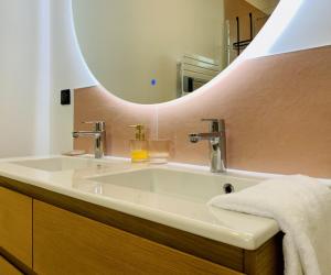 Photo Grand appartement avec 2 chambres à 500 mètres des thermes de ROCHEFORT