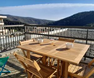 Photo Studio proche des thermes d'Amélie les bains avec toit terrasse et parking privé