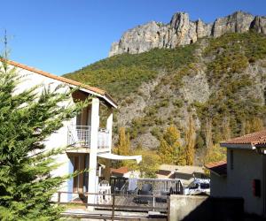 Photo 2 pièces avec belle terrasse à DIGNE-LES-BAINS à 800 mètres de la cure