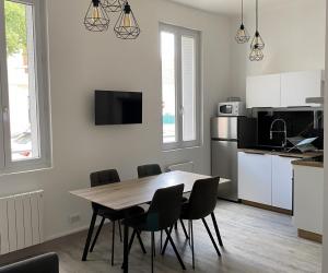 Photo 2 pièces rénovés au Cœur de Vichy en rez-de-chaussée