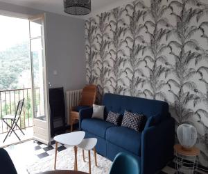 Photo T2 à Amélie les Bains au 3ème étage (sans ascenseur) avec balcon au sud-est