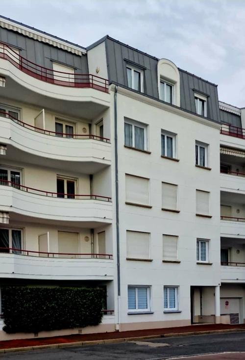 Vichy - location curiste LC-4127 n°1