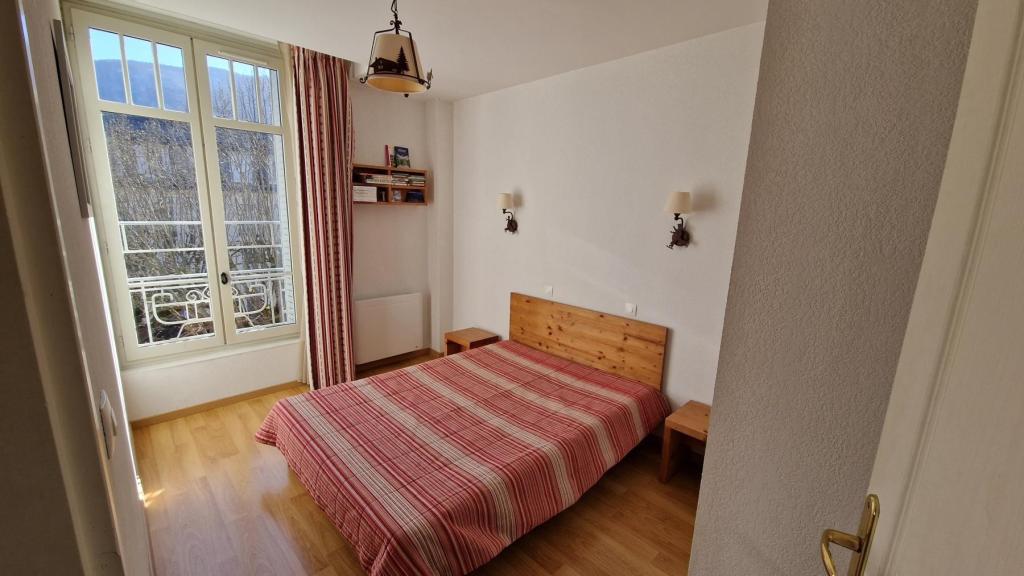 Bagnères-de-Luchon - location curiste LC-4193 n°8