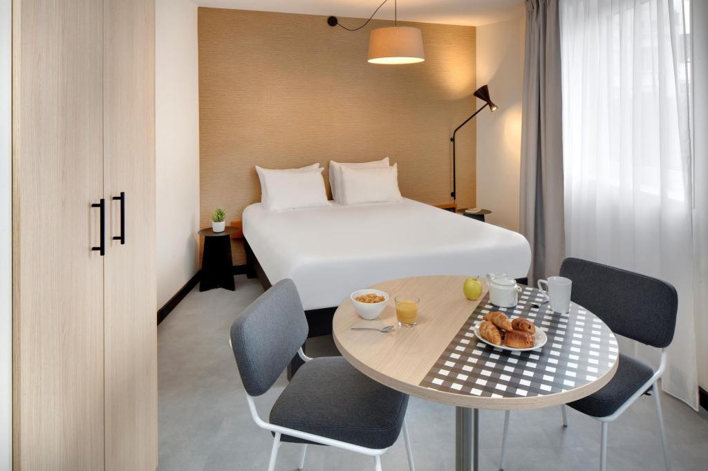 Vichy - location curiste LC-4218 n°1