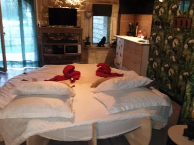 Photo n°5 du logement curiste LC-4247 à Saint-Genis-de-Saintonge