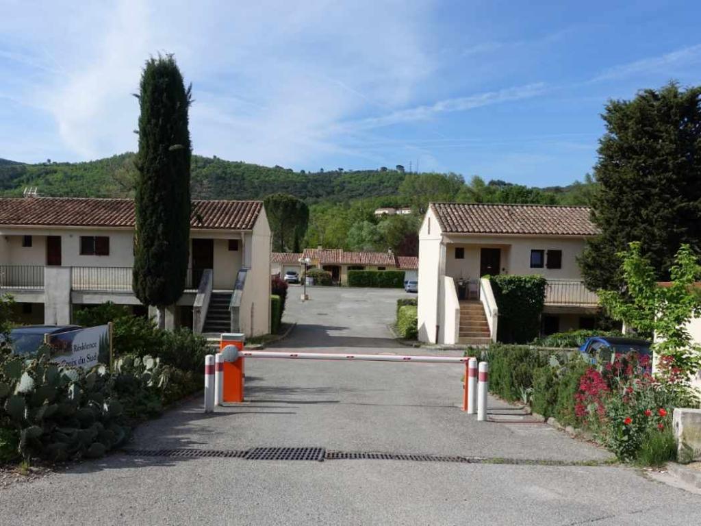 Gréoux-les-Bains - location curiste LC-4325 n°1