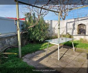Photo Rochefort : T3 de plain pied avec terrasse, petit jardin et parking