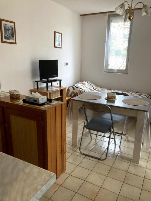 Gréoux-les-Bains - location curiste LC-4372 n°6