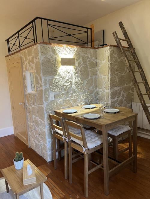 Vittel - location curiste LC-4402 n°1