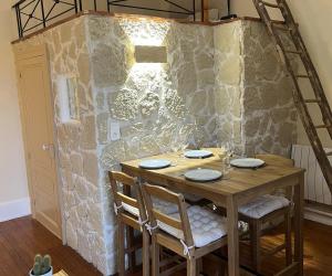 Photo Logement cosy à 500 mètres des thermes de Vittel au 1er étage avec ascenseur