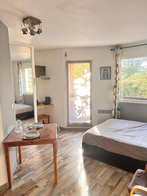 Gréoux-les-Bains - location curiste LC-4412 n°1