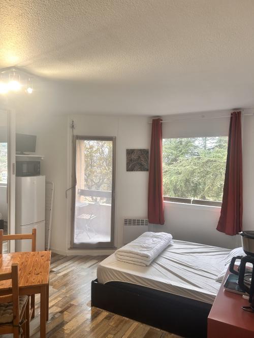 Gréoux-les-Bains - location curiste LC-4412 n°1