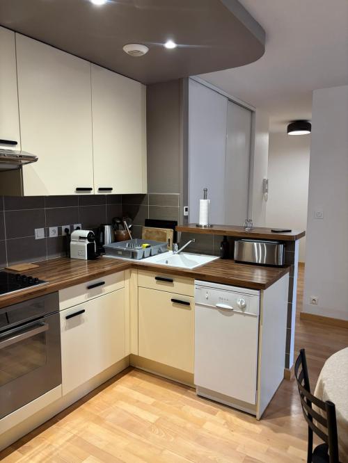 Bagnères-de-Luchon - location curiste LC-4444 n°2