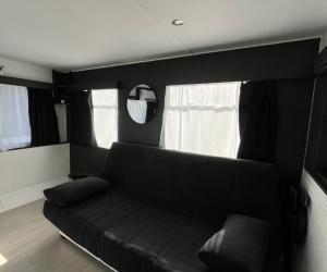 Photo Mobil-Home à 2 km des thermes de Cambo avec 2 chambres -  Nat