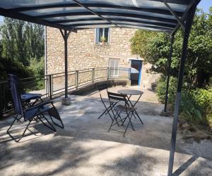 Photo 3 pièces à Lamalou les Bains en rez-de-chaussée avec une grande terrasse
