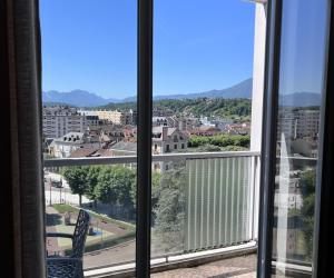 Photo Appartement T2 lumineux avec terrasse à Aix les Bains