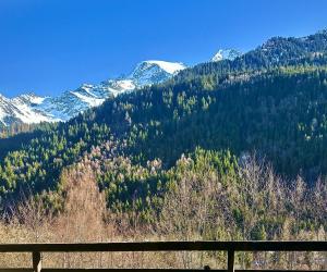 Photo Studio de 28 m2 avec balcon et parking pour les curistes de St Gervais