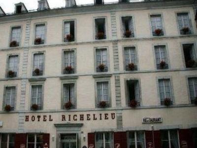 Photo Hotel à Eaux Bonnes station thermale des Pyrénées Atlantiques Photo Hotel à Eaux Bonnes station thermale des Pyrénées Atlantiques