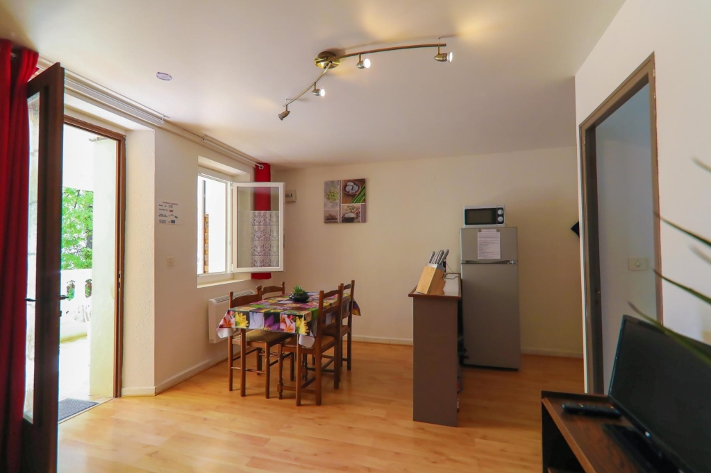 Allègre-les-Fumades - location curiste LC-589 n°3