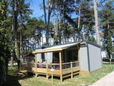 Photo Mobilhome et emplacements dans camping 3* entre les thermes de Thonon et Evian ... Photo Mobilhome et emplacements dans camping 3* entre les thermes de Thonon et Evian les Bains